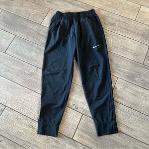 Men’s Nike Running Workout Joggers Pants Black Size Large